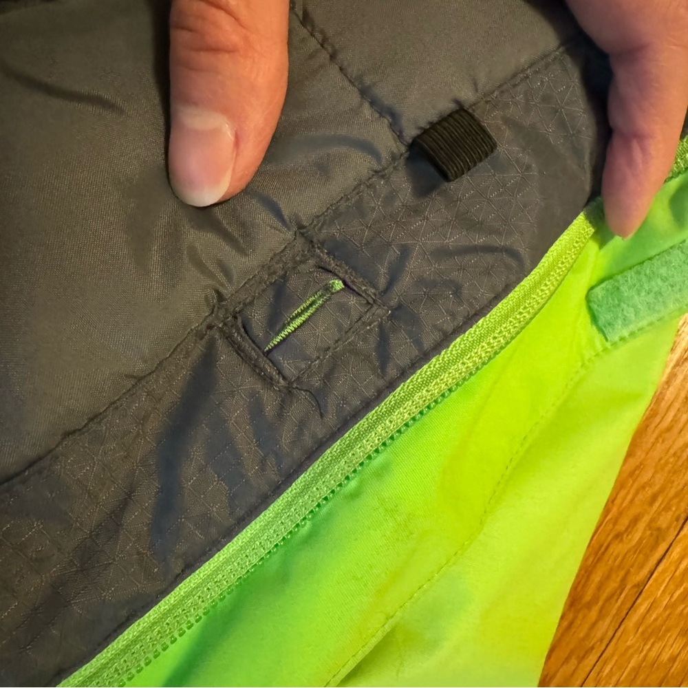 Columbia Jacket, Puffy - Picture 3 of 4